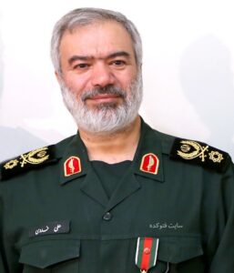 تقدیم ۴۰ هزار پاسدار به نظام ضامن حریت و حیات انقلاب شد