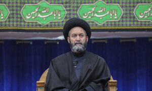 نباید آموزش و پرورش را وارد بازی‌های سیاسی کرد