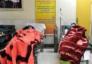 در پی مسمومیت، ۱۰۸ دانش‌آموز به بیمارستان منتقل شدند